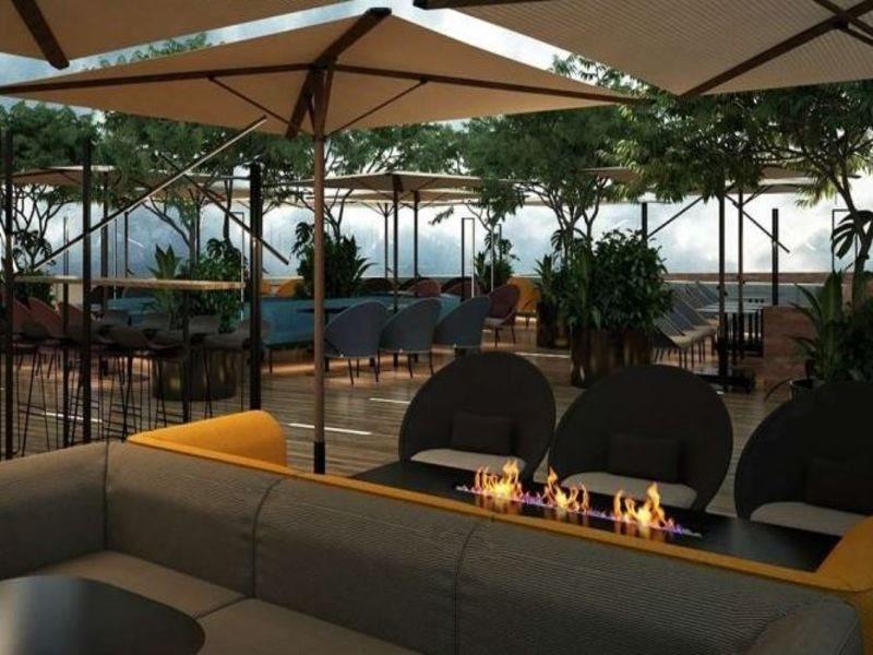 ホテル Golden Tulip Design ティビリシ エクステリア 写真