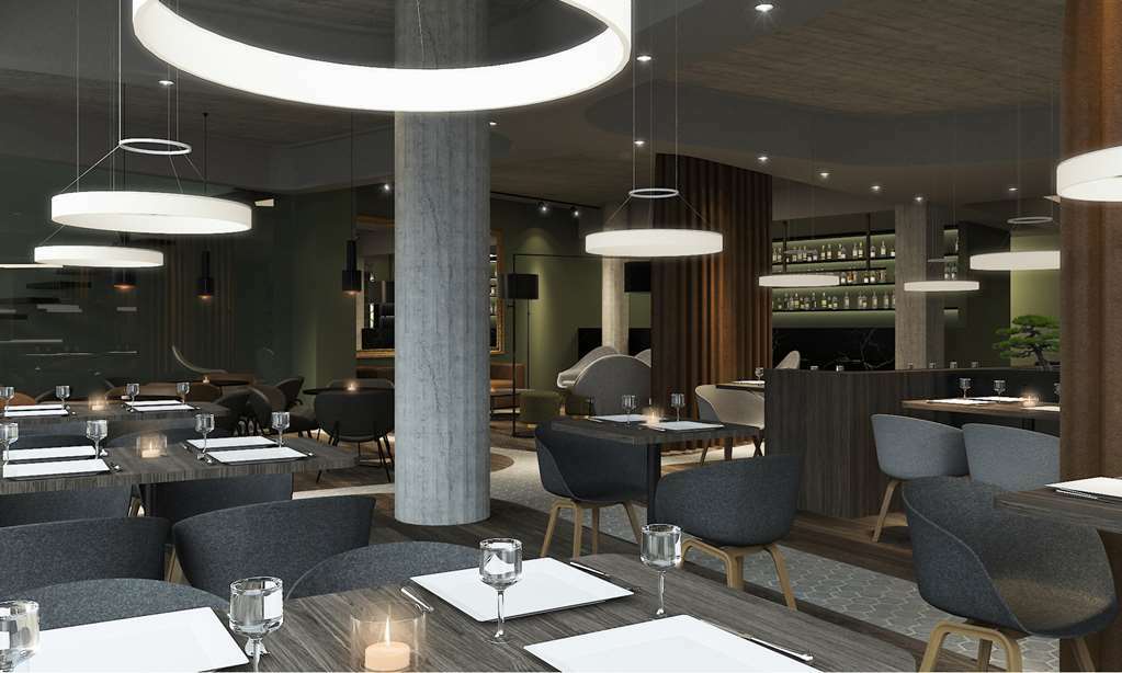 ホテル Golden Tulip Design ティビリシ レストラン 写真